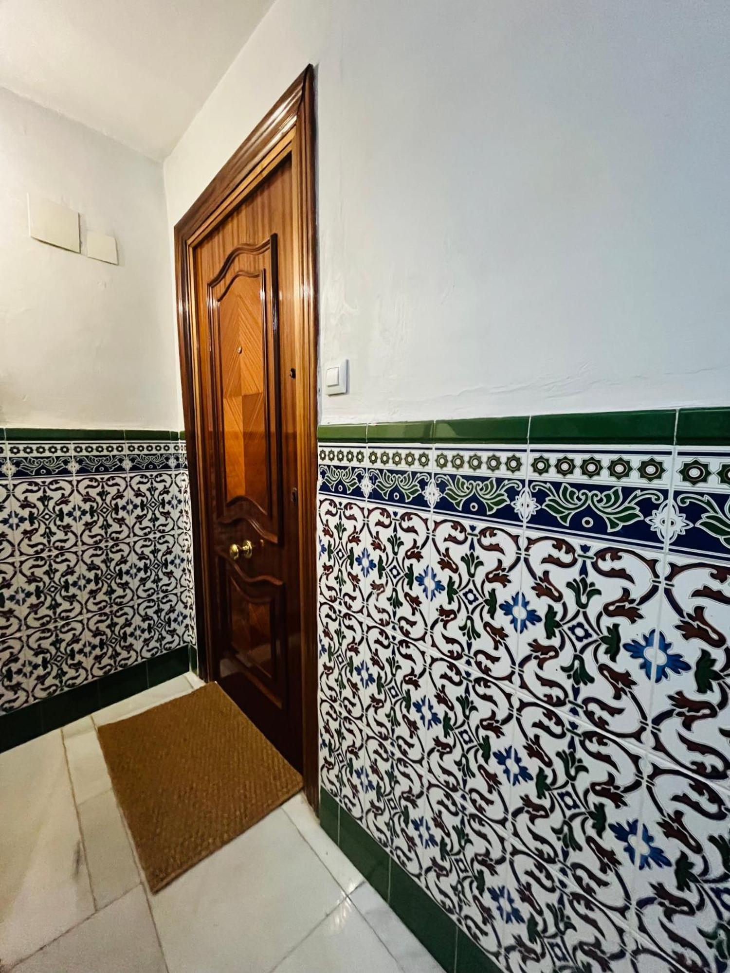 セビリアAlameda, Conde De Torrejonアパートメント エクステリア 写真